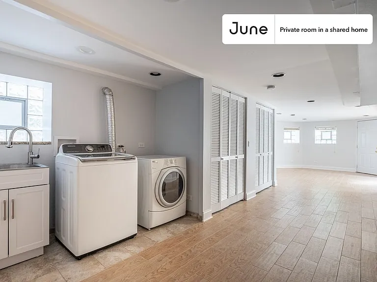 3020 N Sawyer Ave #C — Photo 20