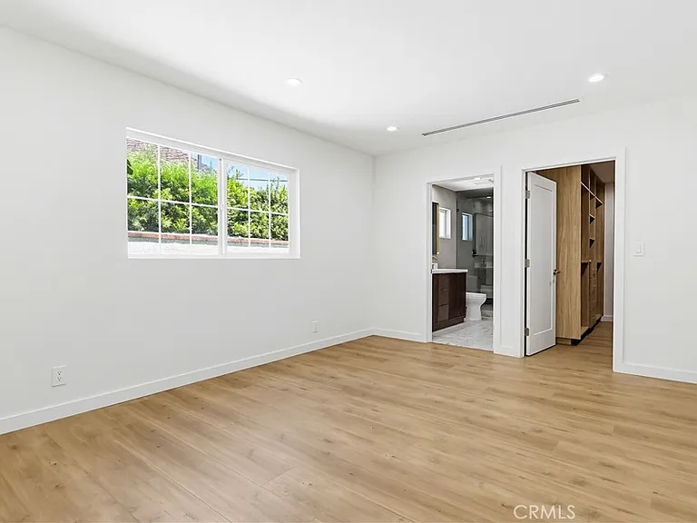 5440 Alcove Ave — Photo 28