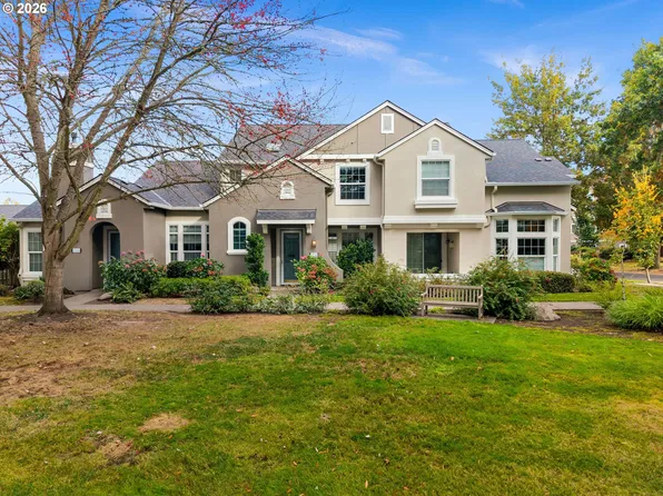 1732 NE 65th Ave, Hillsboro, OR 97124
