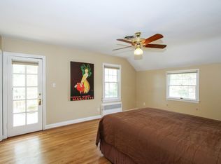 8310 Thoreau Dr, Bethesda, MD 20817