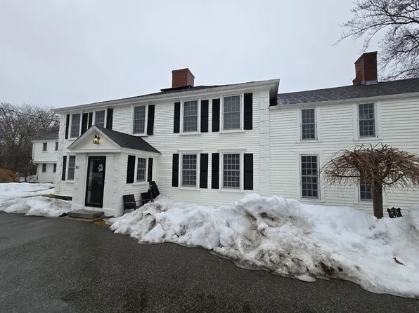 303 Main St #303, Hingham, MA 02043
