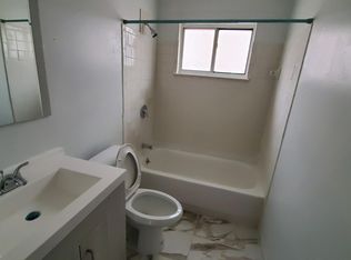 15496 Cheyenne St, Detroit, MI 48227