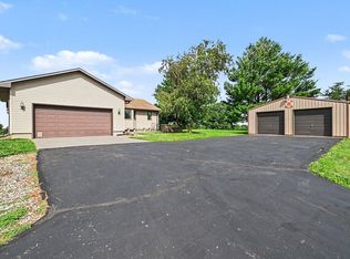 57840 218th St, Glenwood, IA 51534