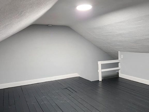 3rd image of 1523 S George St York Pa #17403