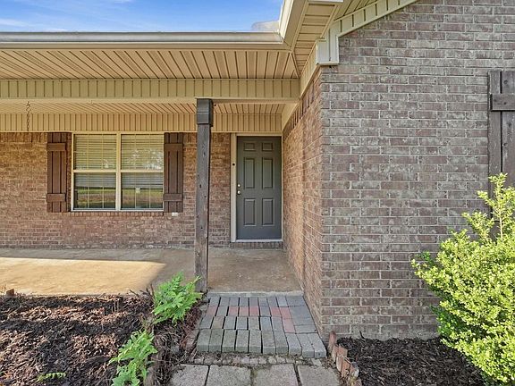 5th image of 2 Tumblewood Dr