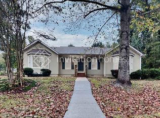 1555 Pine Creek Way, Lawrenceville, GA 30043