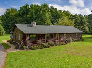 10411 Walnut Ridge Ln, Smithfield, VA 23430