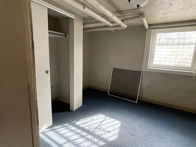 729 W 9th Ave — Photo 3