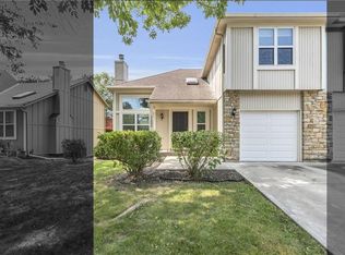 11506 Ballentine St, Overland Park, KS 66210