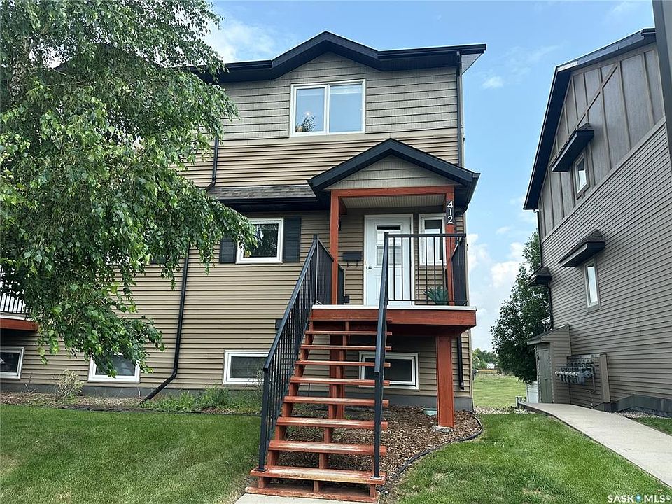 1st image of UNIT 412-110 Shillington CRESCENT