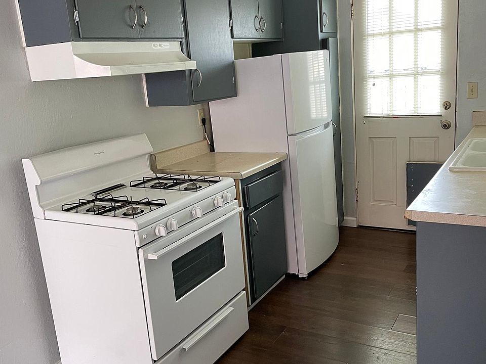 2nd image of 1154 San Pablo Ave APT A