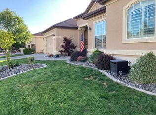 1635 Picket Ct, Reno, NV 89521