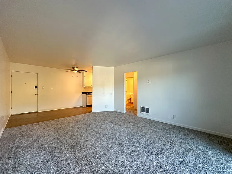 1821 Lincoln Ave #315A — Photo 9