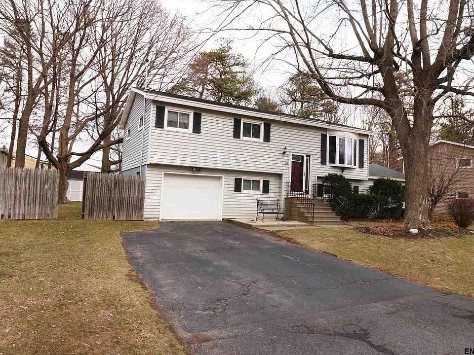 1st image of 44 Gail Ave