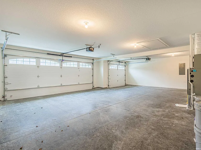 1634 White Fawn Dr — Photo 24