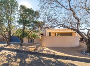 1861 Tramway Terrace Loop NE, Albuquerque, NM 87122