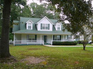 11 Waterford Point, Iva, SC 29655