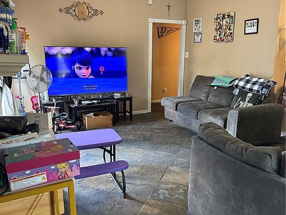 2nd image of 3407 Dallis Dr