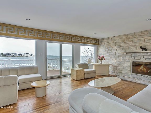 4th image of 244 Harbor Ln