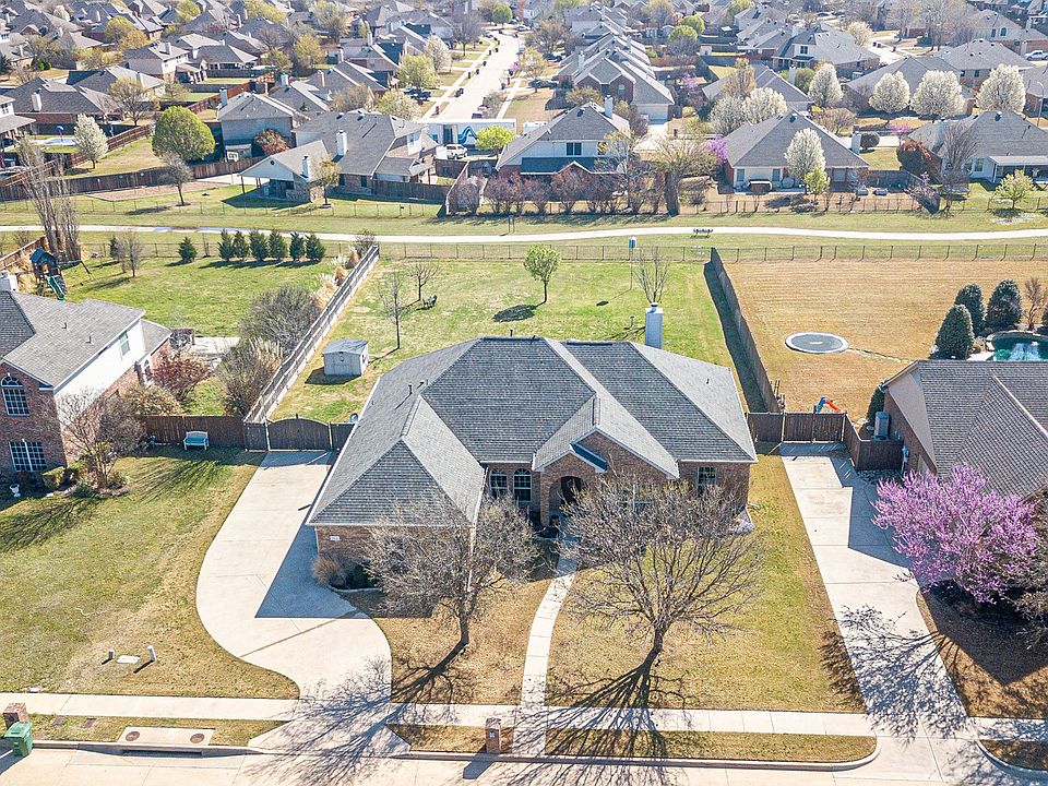1st image of 13432 Fishing Hole Ln