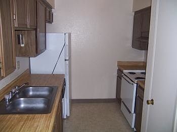 3rd image of 4747 E McKinley Ave APT 202