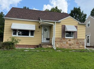 18811 Longview Ave, Maple Heights, OH 44137