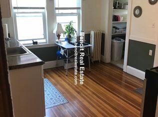 156 Vassall St #1, Quincy, MA 02170