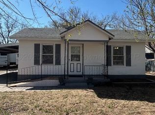 810 S Sweetwater St, Wheeler, TX 79096