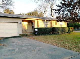 804 Hall St, Lancaster, TX 75146