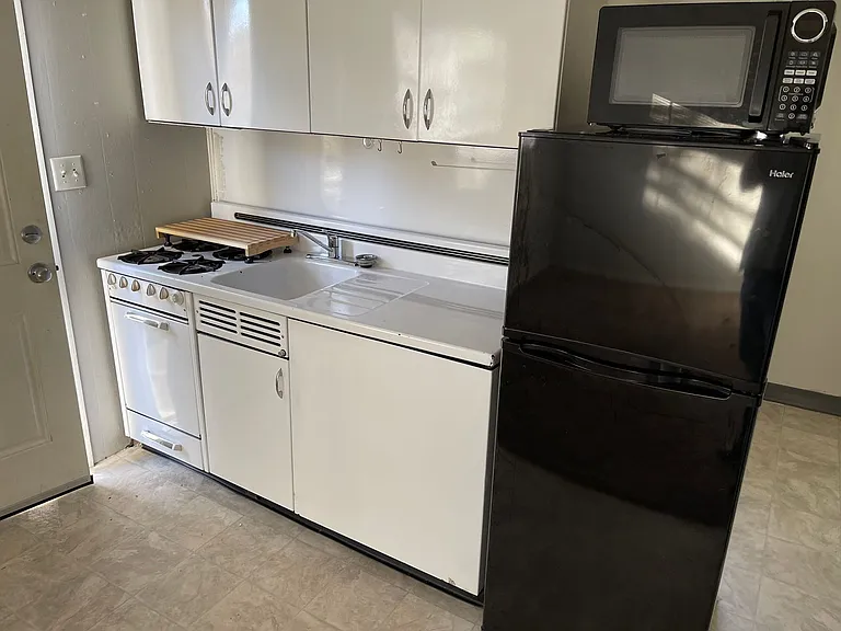545 E Call St #103 — Photo 5