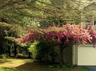 2 Cedar Ct #2, Queensbury, NY 12804