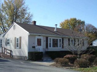 204 Hoxsie Ave, Warwick, RI 02889
