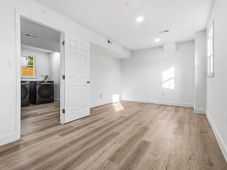 6301 Linus Dr — Photo 16