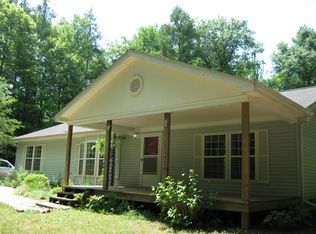 4225 N Francis Shores Ave, Sanford, MI 48657