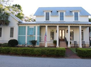 31 Hopetown Rd, Mount Pleasant, SC 29464