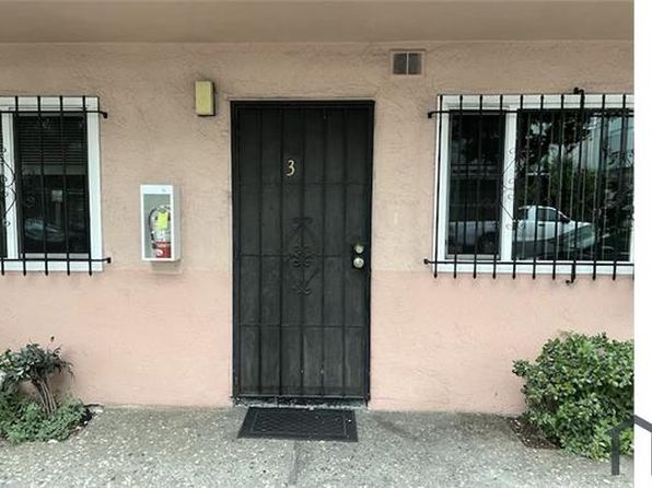 2905 Bona St APT 4