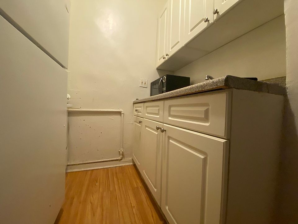 1st image of 620 Gramatan Ave