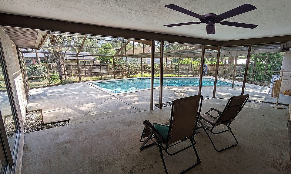1st image of 3944 NW 40th Ct
