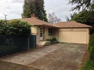 831 Elm Dr, Eugene, OR 97404