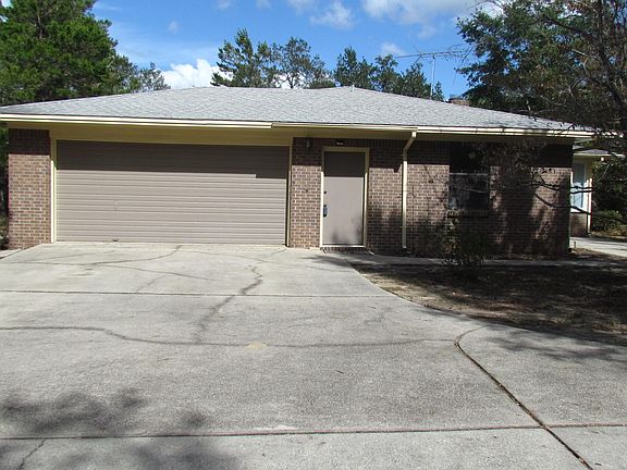 3rd image of 2780 Avenida De Soto