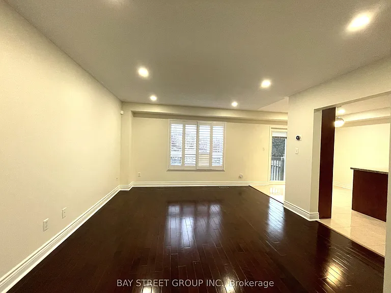 2165 White Dove Cir — Photo 3