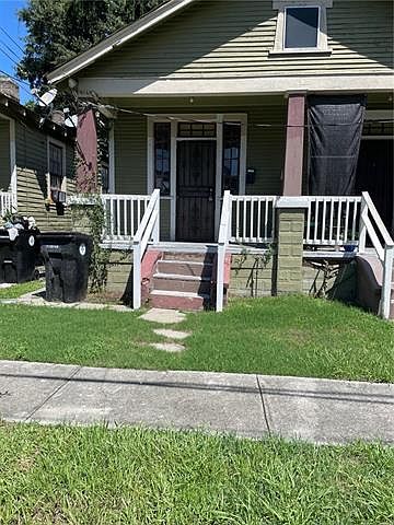 1st image of 524 Ptolemy St