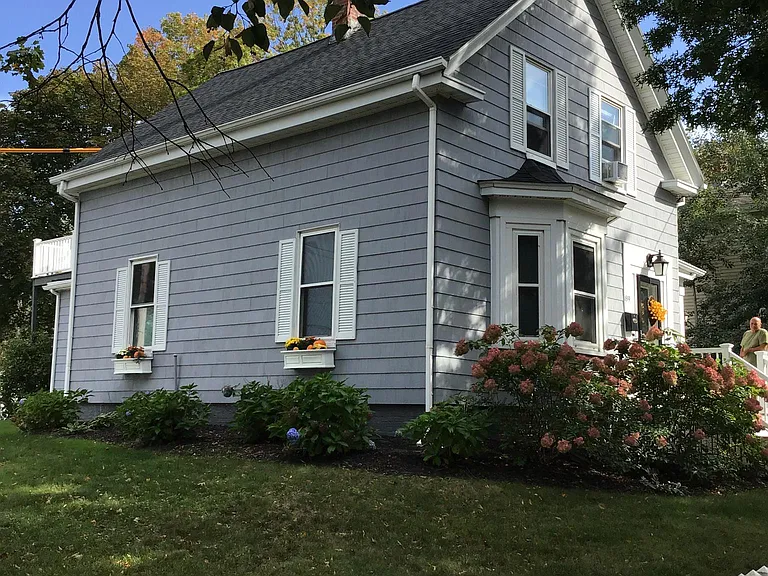 Central St — Photo 1