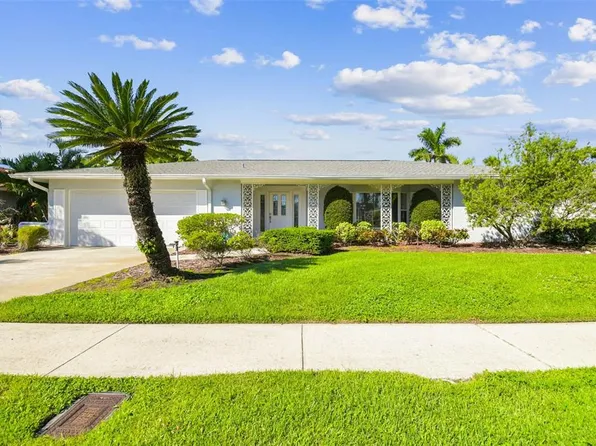 3944 Venetian Way, Tampa, FL 33634