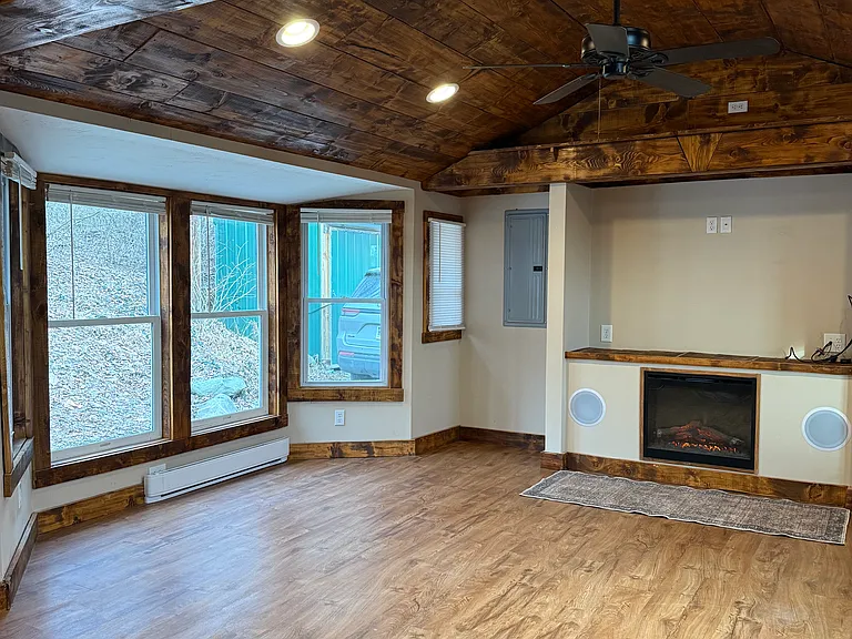 116 Gun Stock Ln — Photo 3