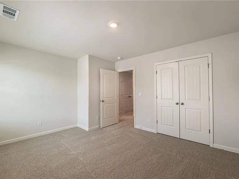 74 Grove Springs Ct SE — Photo 30
