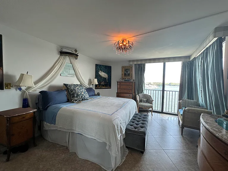 1200 S Flagler Dr #802 — Photo 6