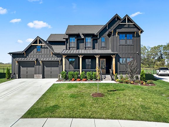 2nd image of 5049 Fairhaven Cir