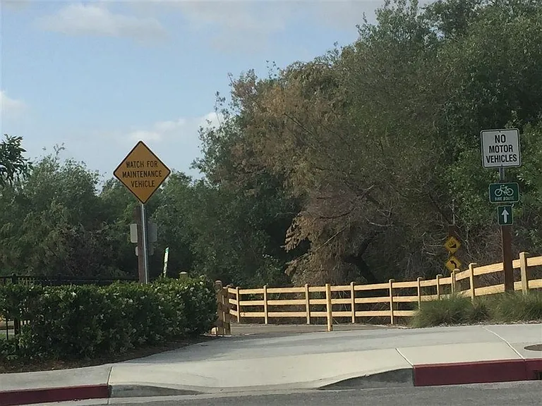 5005 Codorniz Way — Photo 20