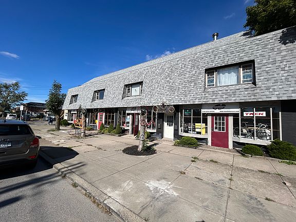 3rd image of 687 Englewood Ave